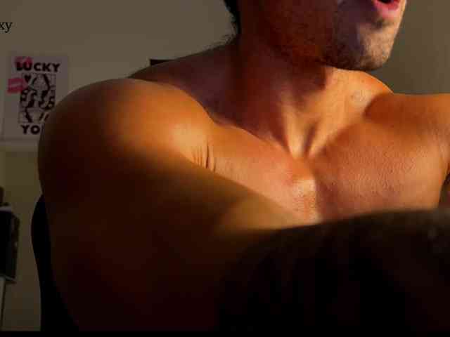lucasfit24