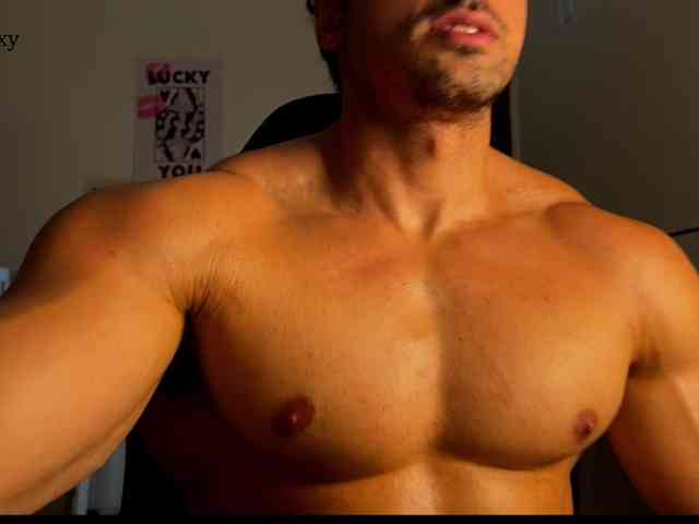 lucasfit24