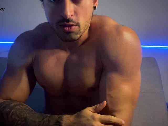 lucasfit24