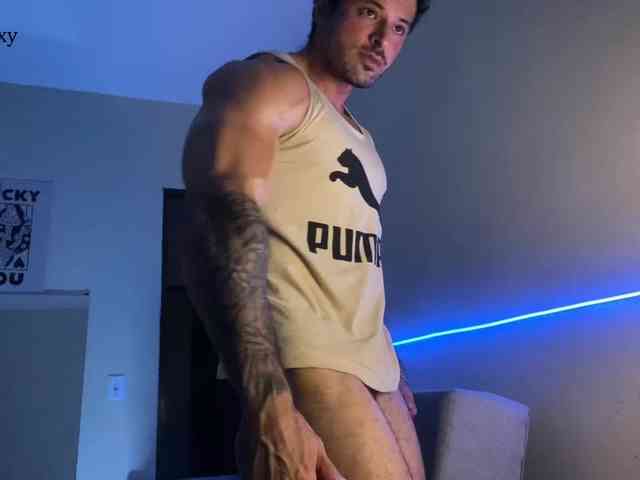 lucasfit24