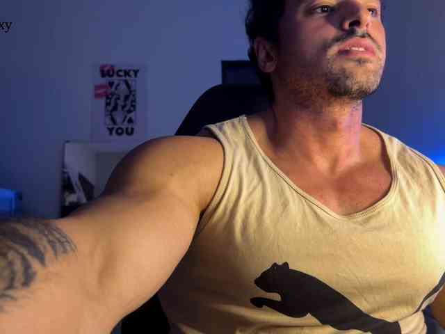 lucasfit24