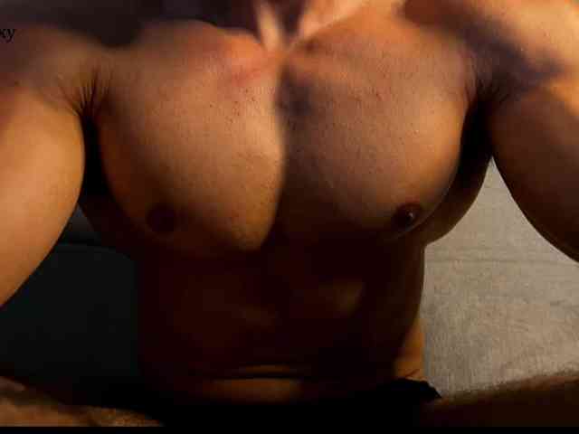 lucasfit24