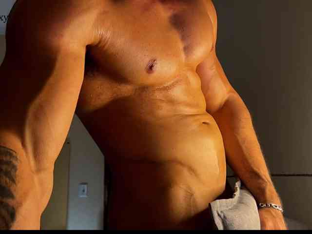 lucasfit24