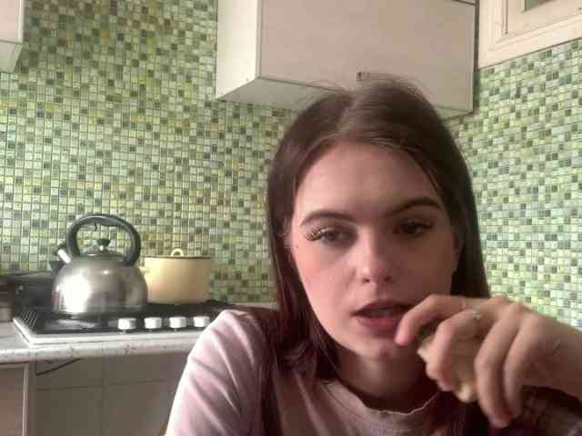 GayeHinaman webcam