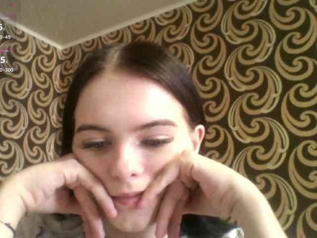 GayeHinaman webcam