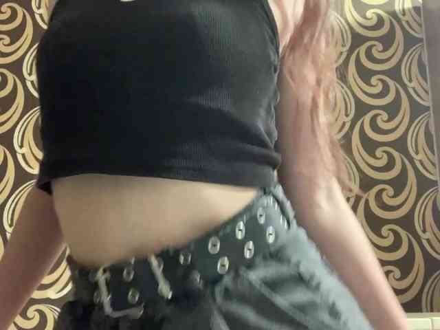 GayeHinaman webcam