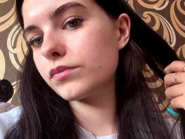 GayeHinaman webcam