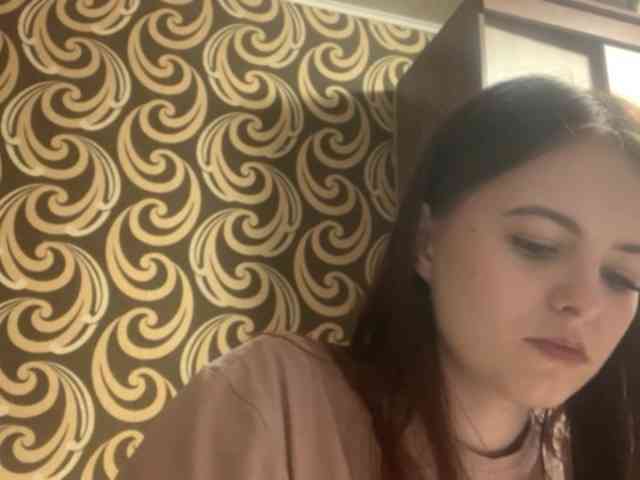 GayeHinaman webcam