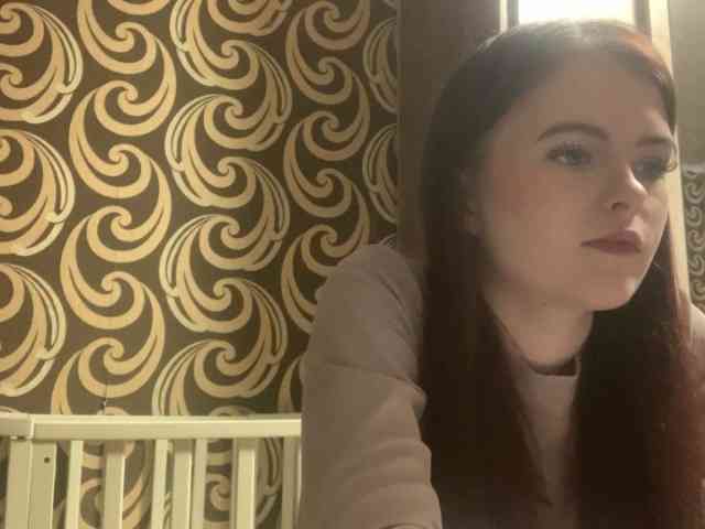 GayeHinaman webcam