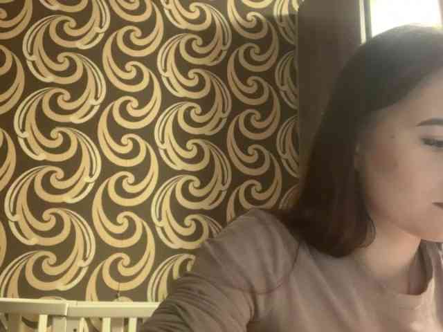 GayeHinaman webcam