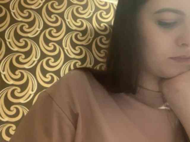 GayeHinaman webcam