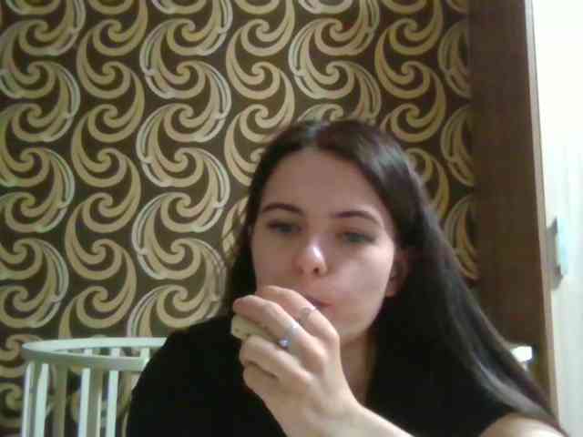 GayeHinaman webcam