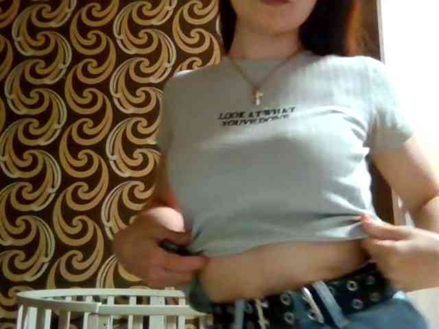 GayeHinaman webcam