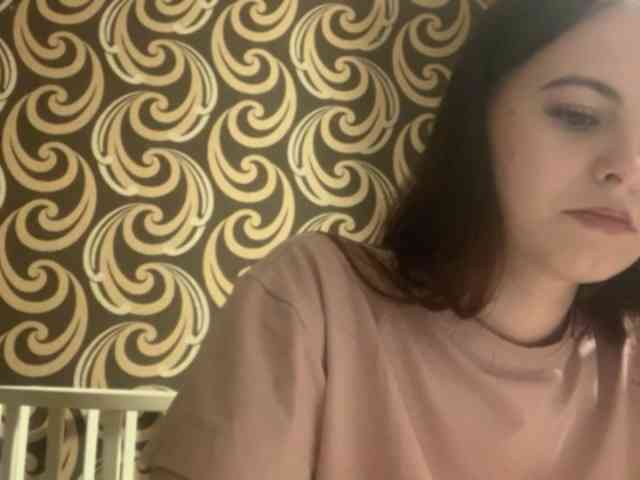 GayeHinaman webcam