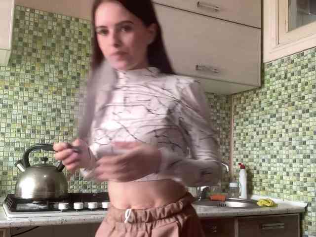 GayeHinaman webcam