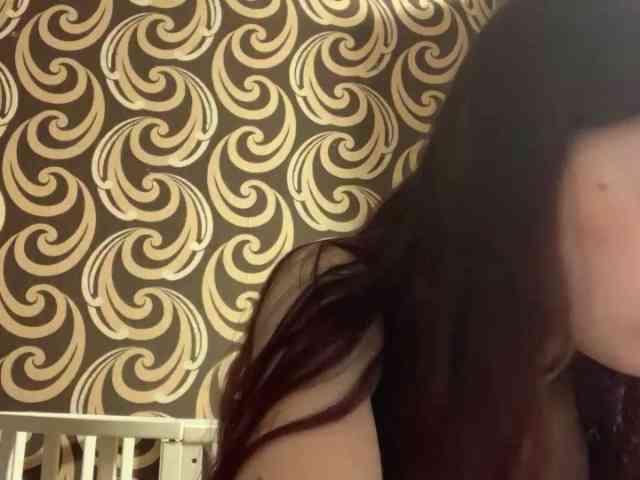 GayeHinaman webcam