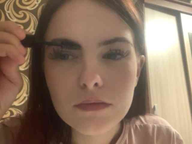 GayeHinaman webcam