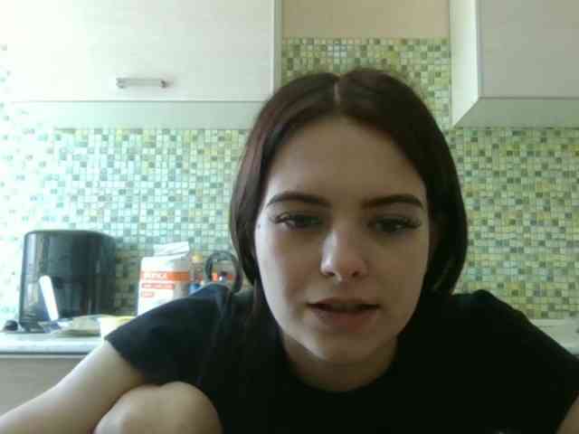 GayeHinaman webcam