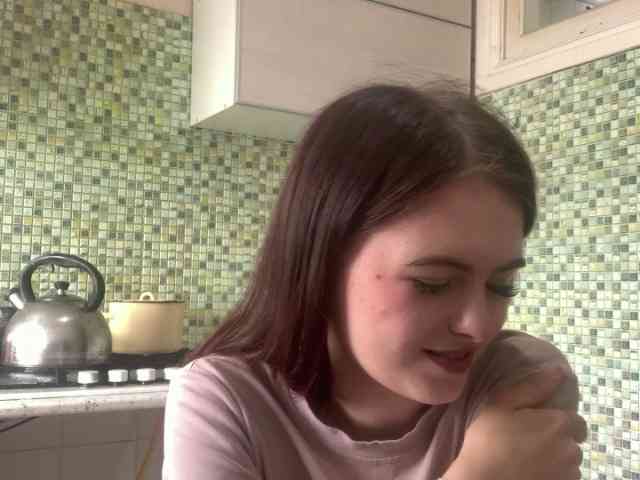 GayeHinaman webcam