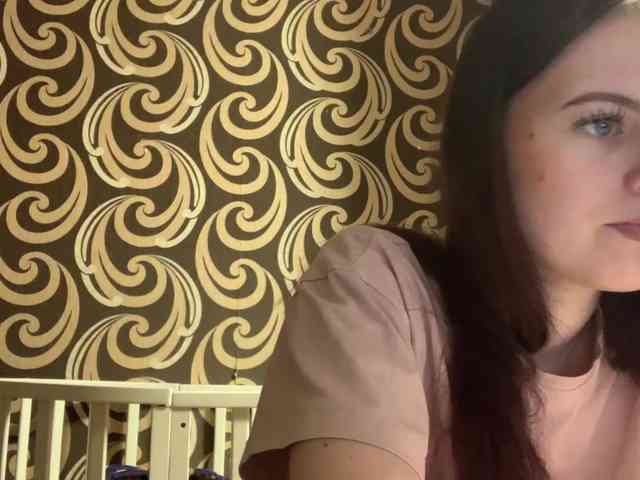 GayeHinaman webcam