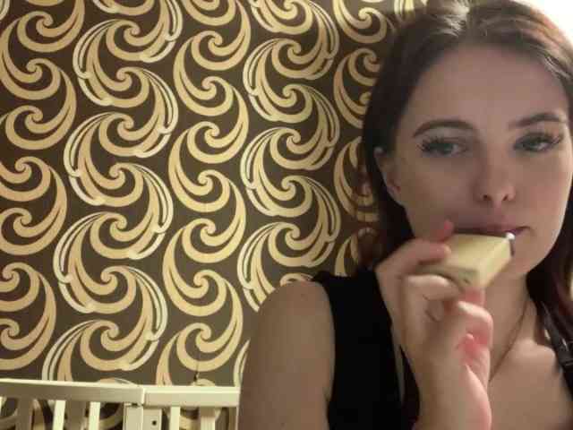 GayeHinaman webcam