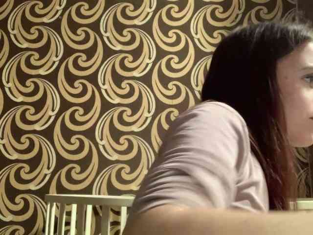 GayeHinaman webcam