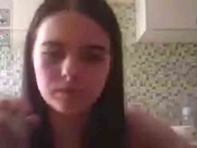 GayeHinaman webcam