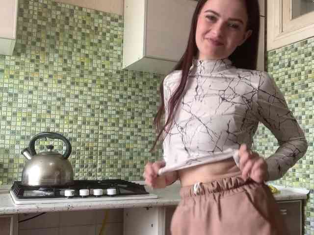 GayeHinaman webcam