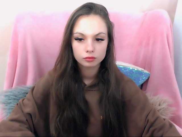 LiliBlush live cam on BongaCams
