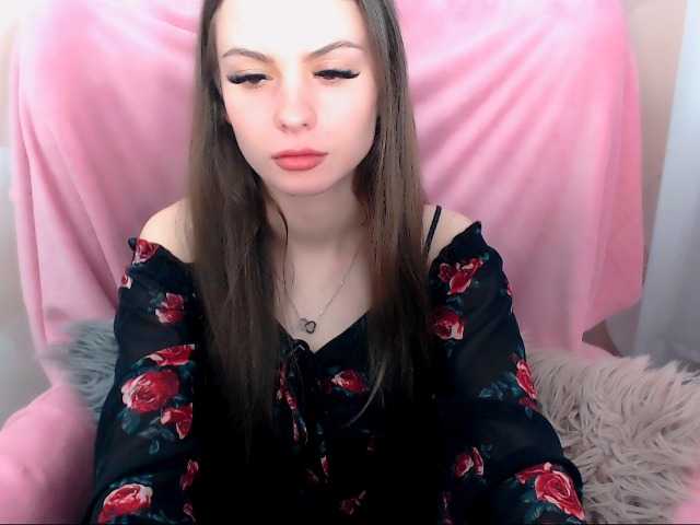 LiliBlush, 20 y/o - Live Cam on BongaCams