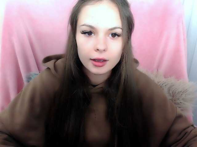 LiliBlush live cam on BongaCams