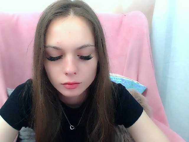 LiliBlush live cam on BongaCams