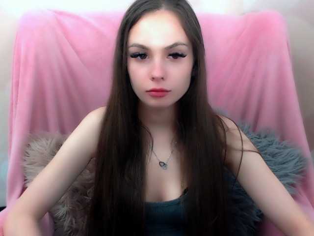 LiliBlush live cam on BongaCams