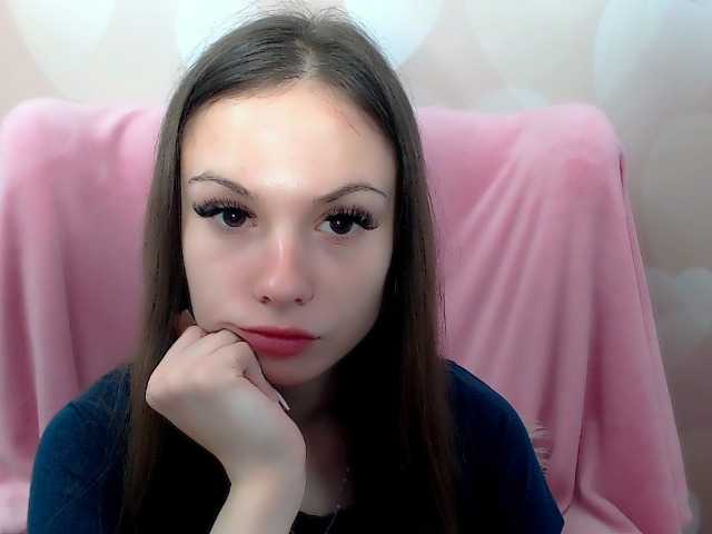 LiliBlush Live Cam on BongaCams