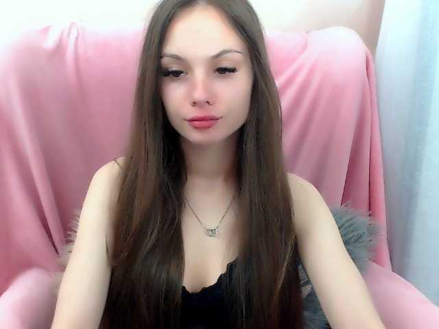 LiliBlush live cam on BongaCams