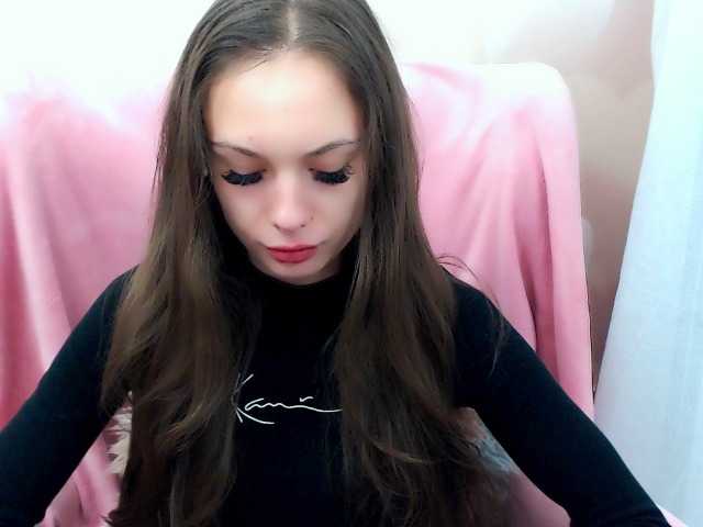 LiliBlush live cam on BongaCams