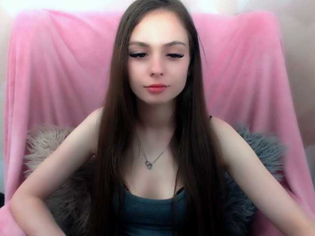 LiliBlush live cam on BongaCams