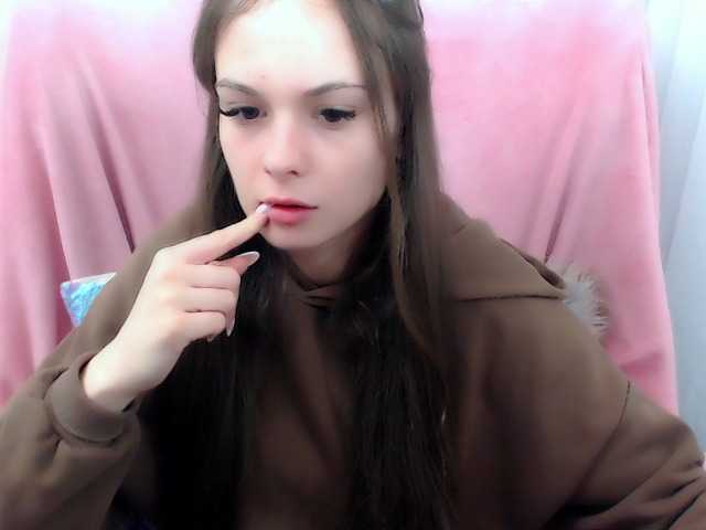 LiliBlush live cam on BongaCams