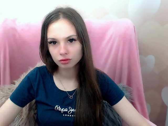 LiliBlush live cam on BongaCams
