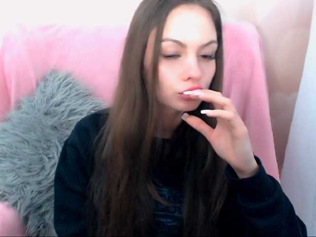 LiliBlush live cam on BongaCams