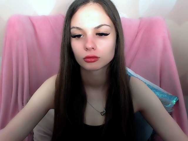 LiliBlush live cam on BongaCams
