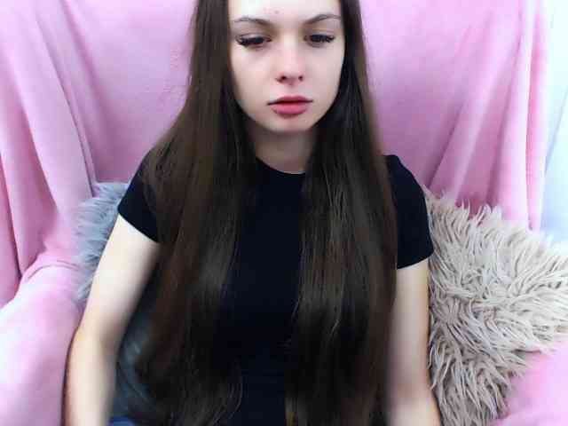 Model: LiliBlush