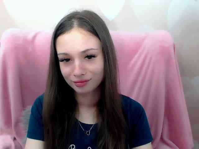 Model: LiliBlush