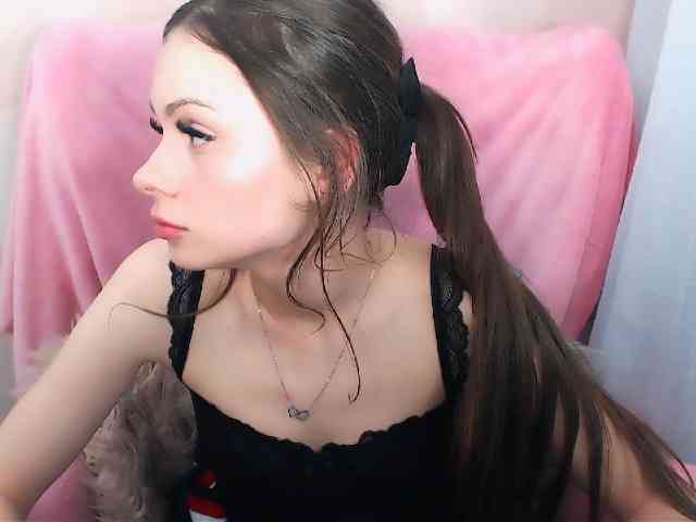 LiliBlush webcam