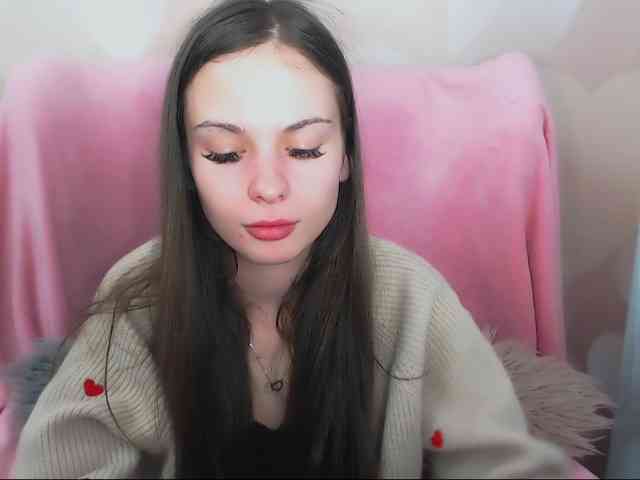 Model: LiliBlush
