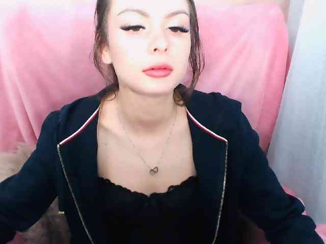 LiliBlush webcam
