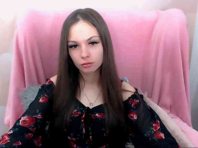 Model: LiliBlush