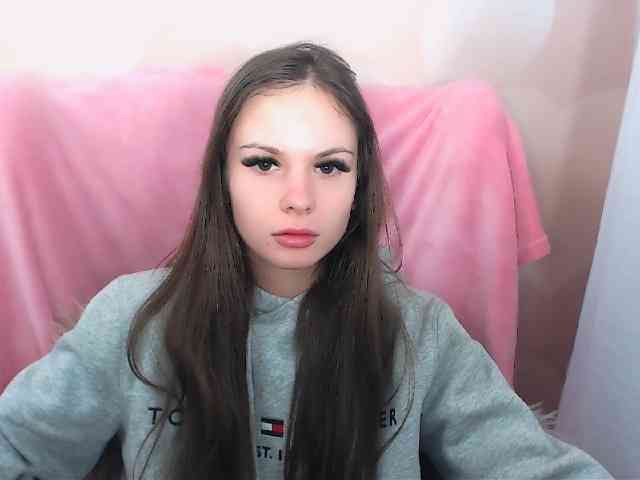 LiliBlush webcam