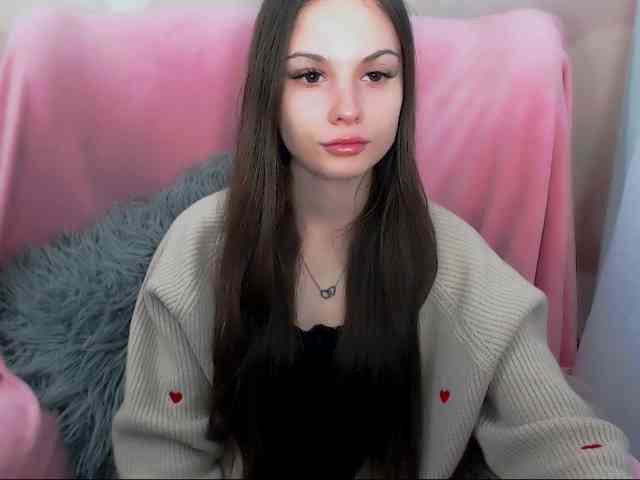 Model: LiliBlush