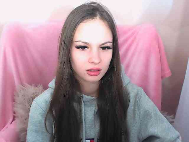 LiliBlush webcam